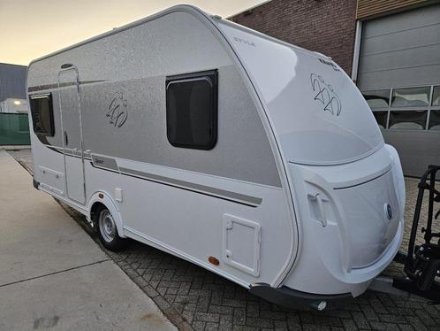 Knaus Sport 450 fu frans bed, zeer net!! en compleet, Caravans en Kamperen, Caravans, Particulier, tot en met 4, 1000 - 1250 kg
