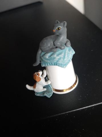 Sterling Classics porseleinen miniatuur met hond en poes beschikbaar voor biedingen