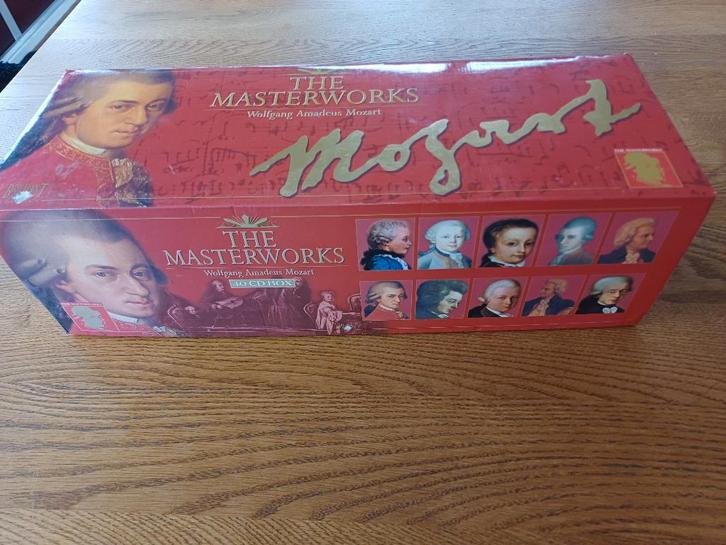 CD box Mozart The Masterworks, Cd's en Dvd's, Cd's | Klassiek, Zo goed als nieuw, Overige typen, Classicisme, Boxset, Ophalen of Verzenden