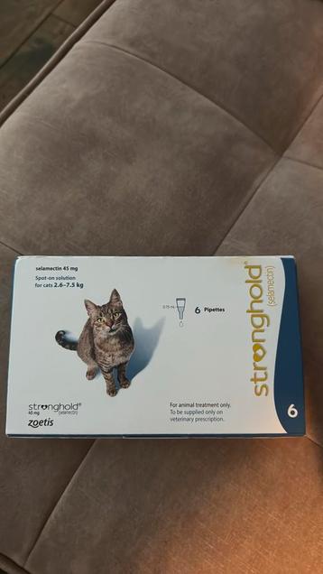 Stronghold kat 2,6 tot 7,5 kilo, 6 pipetten beschikbaar voor biedingen