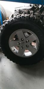 Jeep Wrangler 17 inch met nieuwe terein banden, Auto-onderdelen, Banden en Velgen, Nieuw, Band(en), 17 inch, Ophalen of Verzenden