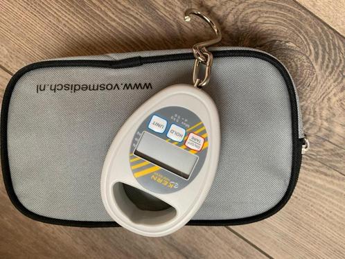 KERN digitale babyunster 5kg – baby hangweegschaal, Kinderen en Baby's, Badjes en Verzorging, Zo goed als nieuw, Overige typen