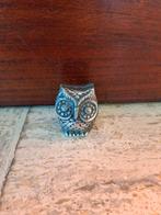 Zwaar uiltje metaal, Ophalen of Verzenden, Zo goed als nieuw, Dier
