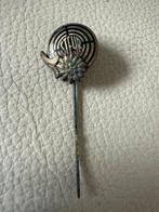 Steyr pin met edelweiss., Verzamelen, Speldjes, Pins en Buttons, Ophalen of Verzenden, Gebruikt, Merk, Speldje of Pin