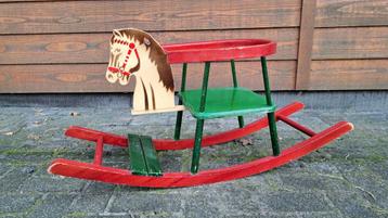 Vintage Houten Hobbelpaard beschikbaar voor biedingen