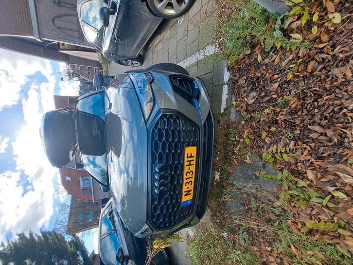 Audi Q3 35 Tfsi 150pk S Tronic 2021 Grijs, Auto's, Audi, Particulier, Q3, Hybride Elektrisch/Benzine, B, SUV of Terreinwagen, Automaat