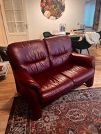 Mooie 2-zits leren bank, Huis en Inrichting, Banken | Bankstellen, Ophalen, Gebruikt, Tweepersoons, Rechte bank