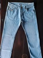 CLASSIC DIESEL LARKEE REGULAR STRAIGHT JEANS SIZE 33/32, Kleding | Heren, Spijkerbroeken en Jeans, Ophalen of Verzenden, Zo goed als nieuw