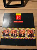 Level 42 - Running in the Family LP, Ophalen of Verzenden, Zo goed als nieuw, 12 inch, Poprock