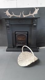 Retro rotan rieten mand, krantenbak, wit. S22, Tweedehands verkoop, Tweedehands verkoop, Gebruikt, Ophalen of Verzenden