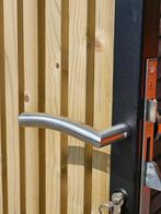 Nieuw moderne tuinpoort lijnprofiel, zwart staal, hout poort, 100 tot 150 cm, Nieuw, Ophalen of Verzenden, Draaipoort