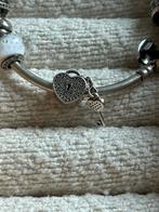 Pandora hartjes bedel, Ophalen of Verzenden, Zo goed als nieuw, Zilver, Pandora