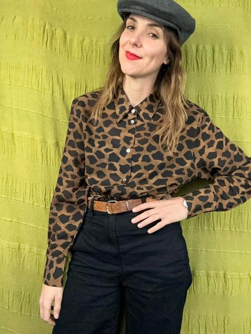 Vintage blouse, maat 44/XXL -panterprint- zwart & bruin -90s, Kleding | Dames, Blouses en Tunieken, Gedragen, Maat 42/44 (L), Bruin