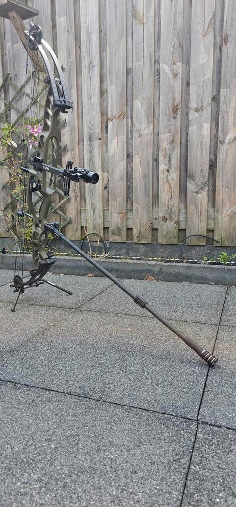 Stratos Compoundboog zeer weinig gebruikt compleet set, Sport en Fitness, Handboogschieten, Zo goed als nieuw, Recurveboog, Ophalen of Verzenden