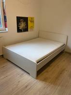 Bed and mattress, 90 cm, Eenpersoons, Wit, Ophalen of Verzenden
