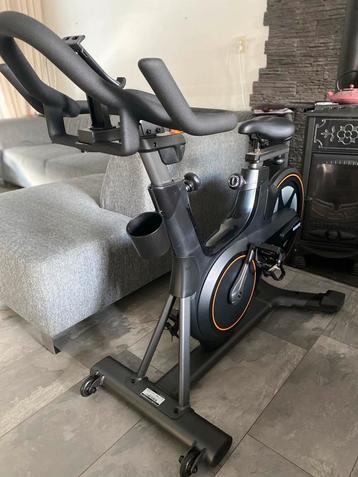 Fitness Bike - BasicFit Smart Bike beschikbaar voor biedingen