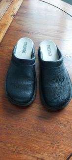 Slippers leer zwart 44/45, Slippers, Zwart, Nieuw, Ophalen of Verzenden