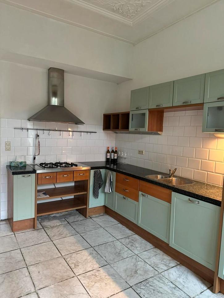 Kitchen in Haarlem, Huis en Inrichting, Keuken | Complete keukens, Gebruikt, Hoekkeuken, Groen, Ophalen