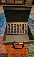 Geldkist met euro munten inzet, 2 sleutels, Ophalen of Verzenden, Zo goed als nieuw