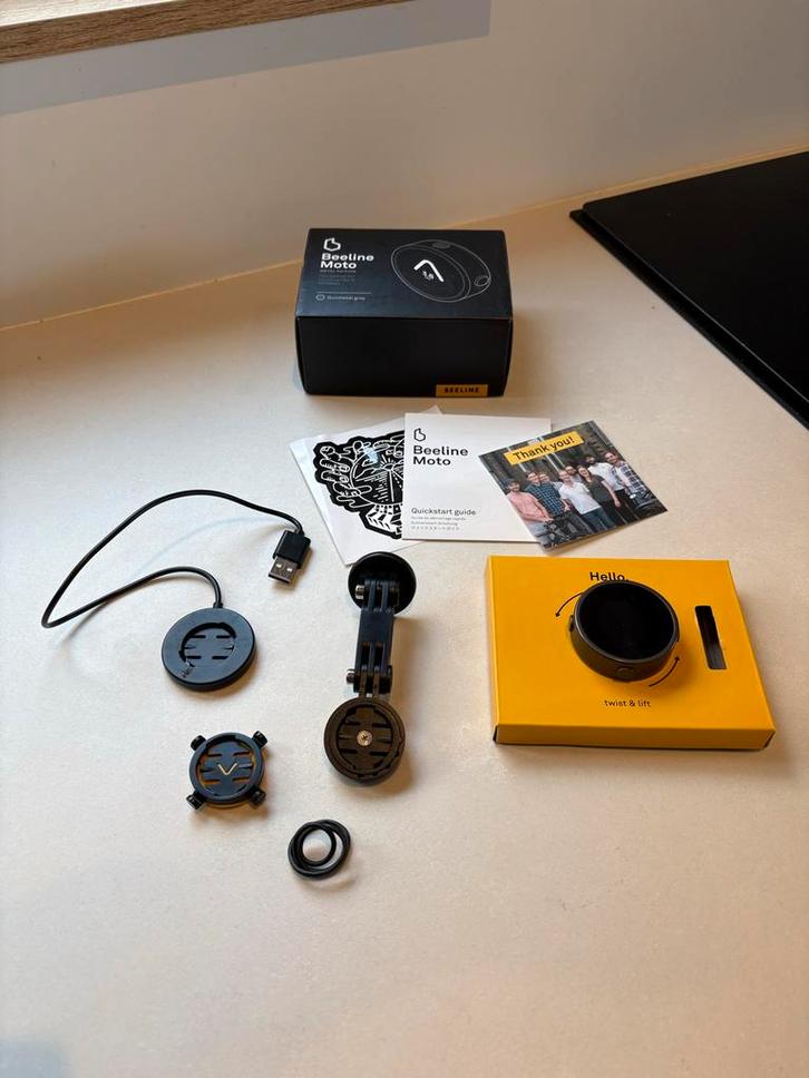 Motornavigatie - Beeline Moto (Gunmetal), Motoren, Accessoires | Navigatiesystemen, Zo goed als nieuw, Ophalen of Verzenden