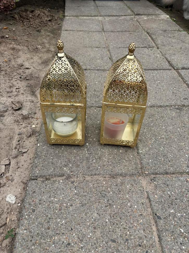 Gouden lantaarns – set van 2 – 30 cm hoog, Huis en Inrichting, Woonaccessoires | Kandelaars en Kaarsen, Zo goed als nieuw, 25 tot 50 cm