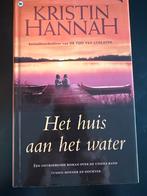 Het huis aan het water - Kristin Hannah, Boeken, Ophalen of Verzenden, Gelezen, Nederland