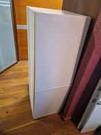 BESTÅ Bovenkast Kast met deuren, hoogglans/wit, 120x42x64 cm, Ophalen, 100 tot 150 cm, Modern eigentijds, Zo goed als nieuw