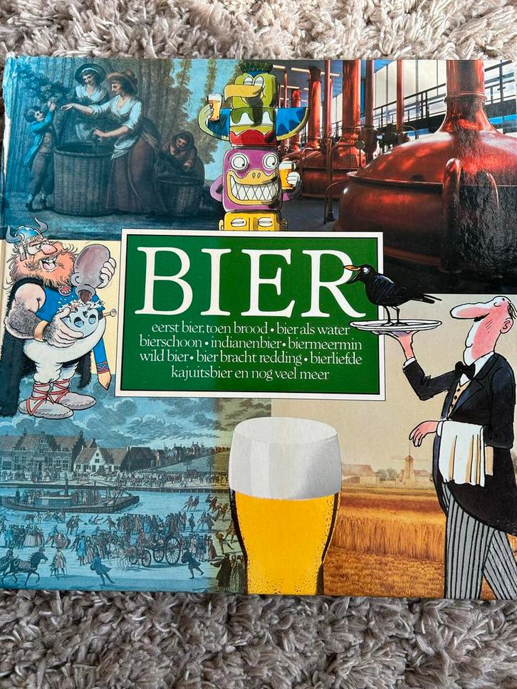 Heineken Bier - Een Boeiend Boek over Biercultuur, Verzamelen, Biermerken, Overige typen, Ophalen of Verzenden