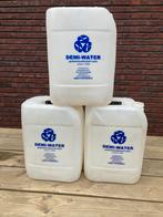 2 grote jerrycans voor water, Dieren en Toebehoren, Vissen | Aquaria en Toebehoren, Ophalen