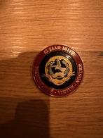 Diverse schildjes, Ophalen of Verzenden, Landmacht, Nederland, Embleem of Badge