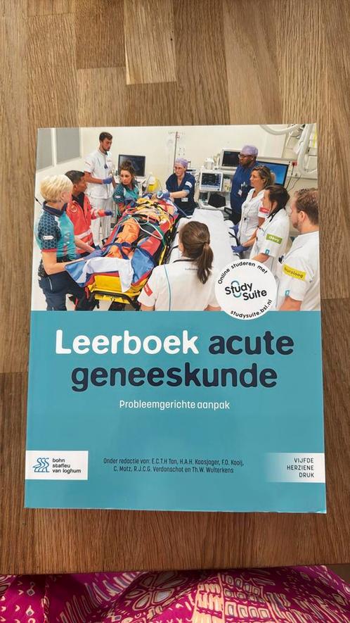 Leerboek acute geneeskunde, Boeken, Wetenschap, Zo goed als nieuw, Ophalen of Verzenden