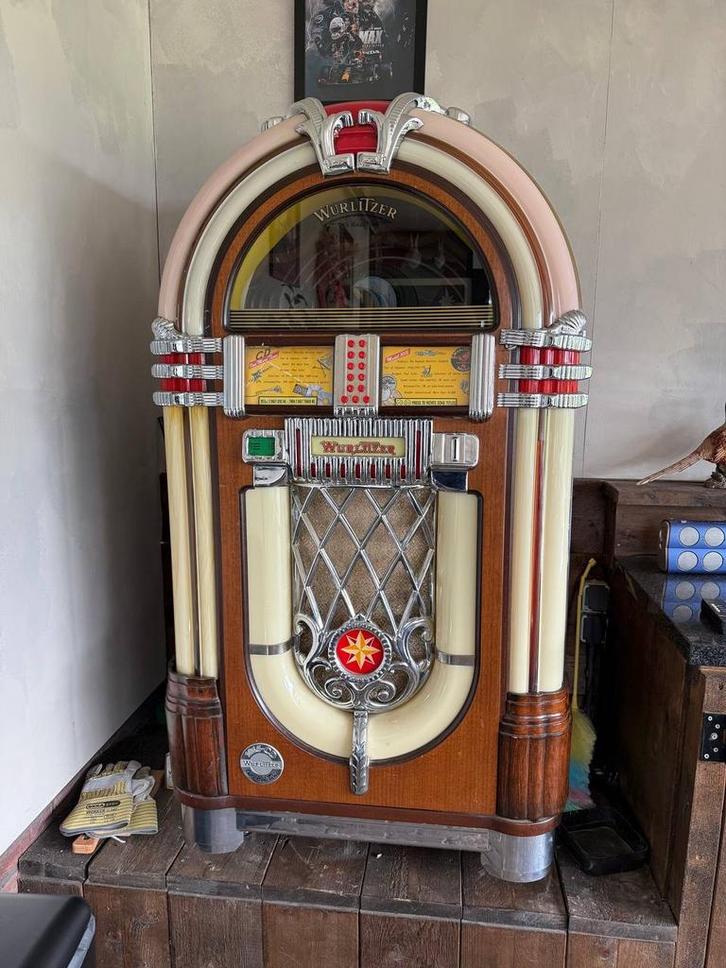 Wurlitzer jukebox, Verzamelen, Automaten | Jukeboxen, Zo goed als nieuw, Wurlitzer, 1970 tot heden, Ophalen