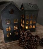 Metalen huis. Huisje.  Kerst, Huis en Inrichting, Woonaccessoires | Overige, Ophalen of Verzenden, Nieuw