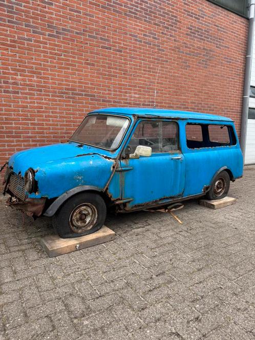 Classic Mini Van – Meer Roest dan Auto, Met Chassisnummer!, Auto's, Oldtimers, Particulier, Te koop, Mini, Benzine, Handgeschakeld