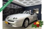 Alfa Romeo Spider 2.0-16V T.Spark L (bj 2000), Auto's, Oldtimers, Voorwielaandrijving, Lederen bekleding, 1970 cc, Cabriolet