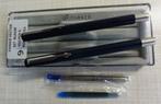 PARKER PENNENSET DONKER BLAUW EN ZWART, Verzamelen, Pennenverzamelingen, Pennenset, Parker, Nieuw, Met doosje