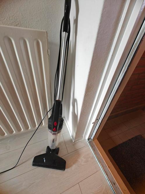 Duronic VC8 BK Bagless Stick Vacuum Cleaner | Energy Class A, Witgoed en Apparatuur, Stofzuigers, Gebruikt, Stofzuiger, Minder dan 1200 watt