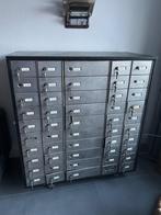 Oude postkast/Lockerkast vintage, Ophalen