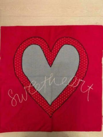 Blond Amsterdam - kussenovertrekken beschikbaar voor biedingen