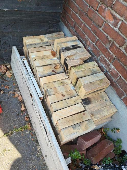 151 chamotte stenen – zwaarste persing (vuurvast), Doe-het-zelf en Verbouw, Metselstenen, Overige typen, Ophalen