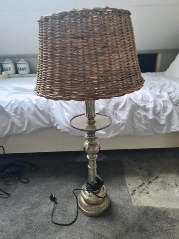 Riviera Maison Lamp met rieten kap beschikbaar voor biedingen