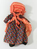 Vintage lappenpop 50cm 1970 Holly Hobbie stijl lappen-pop, Verzamelen, Poppen, Gebruikt, Ophalen of Verzenden, H, H