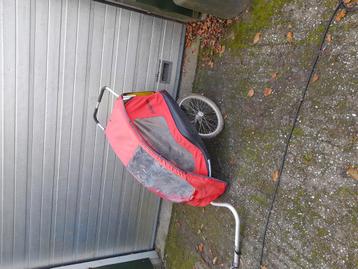 Fietskar dilphine kunstof! beschikbaar voor biedingen