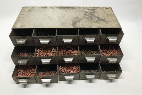 Draadstiften, Studwealth, M3 t/m M8 in ladekastje, Doe-het-zelf en Verbouw, IJzerwaren en Bevestigingsmiddelen, Nieuw, Bouten of Moeren