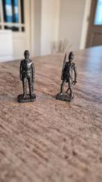 2 tinnen soldaatjes H=4cm., Ophalen of Verzenden