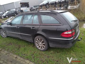 mercedes w211 270 cdi  2007 in onderdelen  beschikbaar voor biedingen