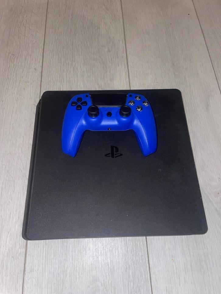 Playstation 4 Slim - Inclusief Controller!, Spelcomputers en Games, Spelcomputers | Sony PlayStation 4, Gebruikt, Slim, 500 GB