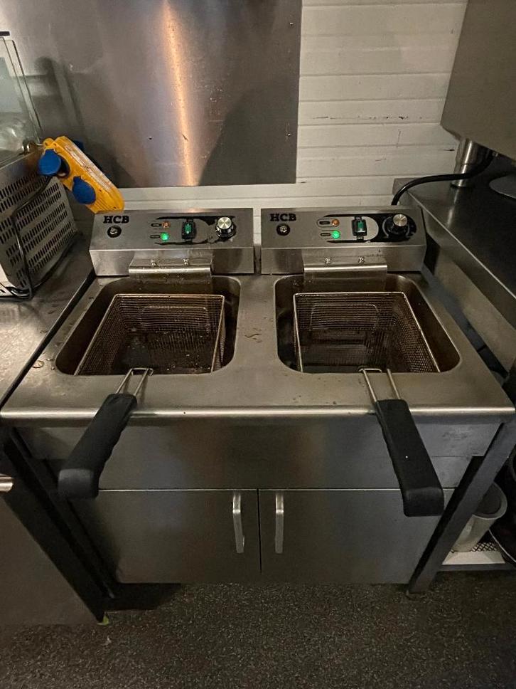 HCB dubbele friteuse, Witgoed en Apparatuur, Frituurpannen, Gebruikt, 4 liter of meer, Duo-friteuse, Ophalen
