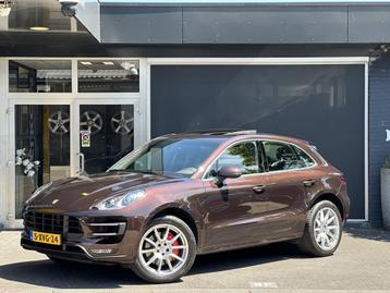 Porsche Macan 3.6 Turbo BOSE / LUCHTVERING / PANO / MEMORY beschikbaar voor biedingen