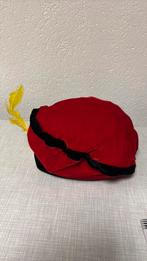 Baretten rood voor olwassen Pieten, Ophalen of Verzenden, Zo goed als nieuw